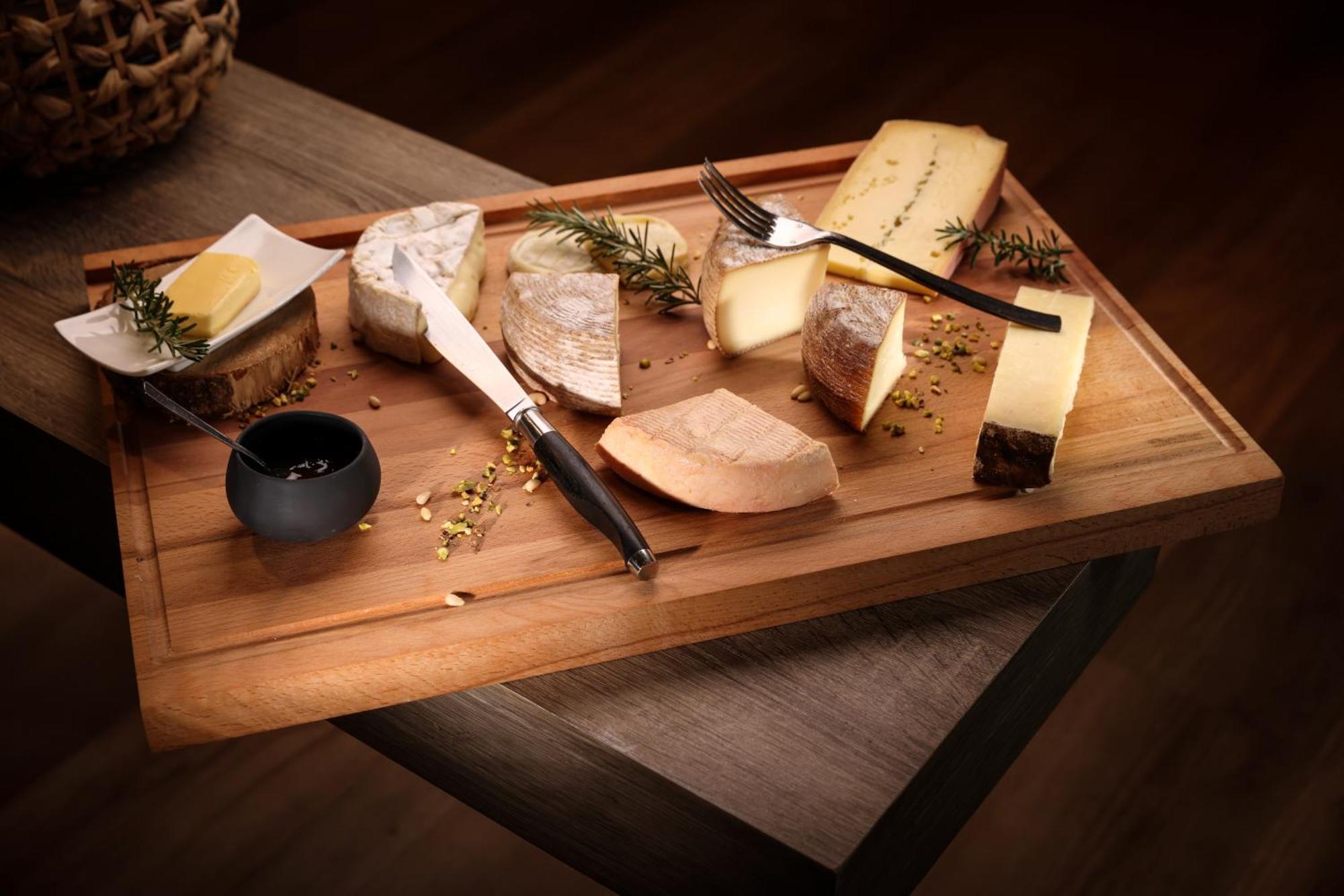 Boutique-Hotel Restaurant L'Atelier D'Epicure Logis Castels エクステリア 写真